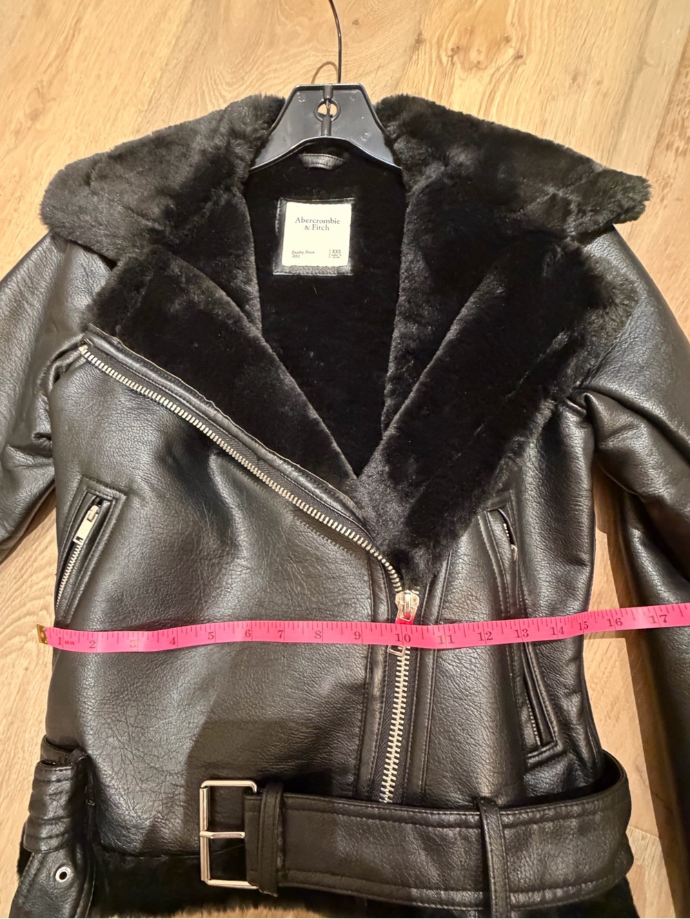 Abercrombie & Fitch Black Faux-Leather Shearling Moto Jacket - Women - Picture 6 of 10